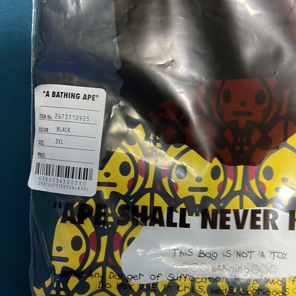 Bape x Pokémon - Picture 3 of 3